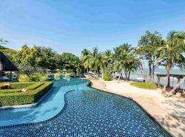 Mövenpick Asara Resort & Spa Hua Hin, hotel cerca de Aeropuerto de Hua Hin - HHQ, 