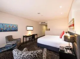 Calamvale Hotel Suites and Conference Centre