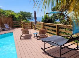 logement accès piscine – hotel w mieście Basse-Terre