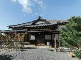 Kominakayado LOOF Yuraginoie