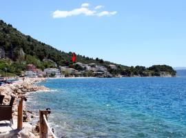 Apartments by the sea Drasnice, Makarska - 22398, Hotel in Drašnice