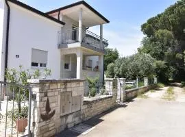 Apartments with a parking space Sveti Ivan, Umag - 22472