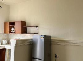 1 Bedroom Apartment in Kiwatule, hotel v destinaci Kyambogo