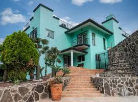 Sojourner’s Vista del Lago