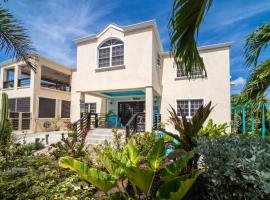 Hidden Gem Barbados: Christ Church şehrinde bir otel