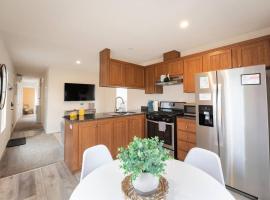 2 Bedroom Coastal Home in SLO，聖路易斯－奧比斯保的飯店