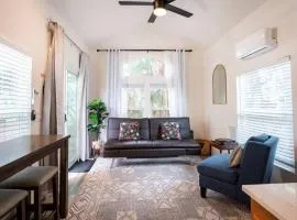 The BEST Tiny Home with 2 Queens、サンルイス・オビスポのタイニーハウス