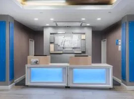 Holiday Inn Express & Suites Florence I-95 & I-20 Civic Ctr by IHG