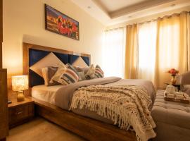 ๋ฆฌ์์ผ์์ ์์นํ ํธํ
B2L Hills At Tapoavn