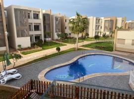 Appartement de LUXE Marina SAIDIA avec vue sur PISCINE Résidence TAMARIS, hotel in Saidia 