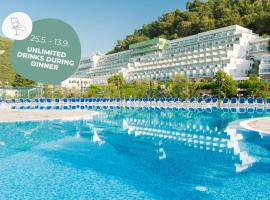 Hotel Hedera - Maslinica Hotels & Resorts, hotel di Rabac