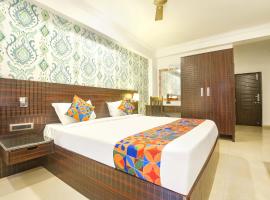 FabHotel Don Hill Beach Resort، فندق في Goa