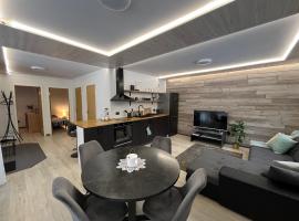 Luguse &Auml;lfi Maja, hotel con tinas de hidromasaje en Utu