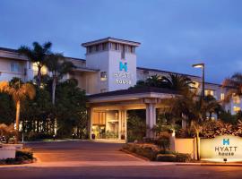 Hyatt House San Diego Sorrento Mesa, khách sạn ở Sorrento