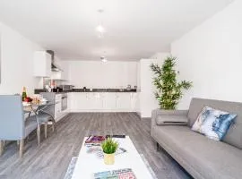 Luxury Apartment - Twin Beds - Selly Oak - Off-street Parking - Free Netflix & Wifi - Top Rated 9CC