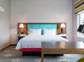 Hampton Inn & Suites Oroville, basseiniga hotell Oroville’is