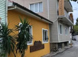 old town yat limanı deniz yakını muhteşem EV