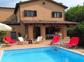 IL PAGO, hotel v destinaci Calvi dellʼ Umbria