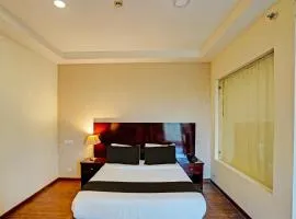 Townhouse 1339 Hotel Anamika Enclave