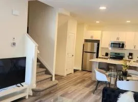 Cozy 3 bedroom townhouse in downtown Edmonton