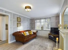 Exquisite Bungalow
