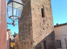 La Casetta sotto la Torre, casa vacanze a Lubriano