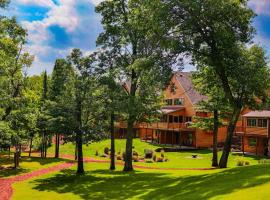 Wilderness Resort Villas, viešbutis su vietomis automobiliams mieste Pequot Lakes