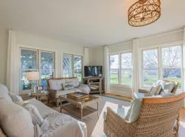 Charming Water View Bike Walk 2 Town and Tides Inn