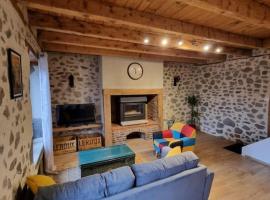 Au coin des amis, casa vacanze ad Aurillac