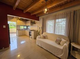 La Velez，位于瓜伊马延的酒店