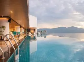 Radisson Hotel Danang