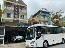 Paradise Hotel, hotel in Cừ Lạc