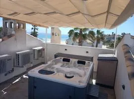DUPLEX NOSY BE vue sur mer avec solarium et jacuzzi