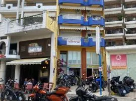 Maria's roomstudios apartments Flats to let seaside heart city Chantzara Spyropoulos