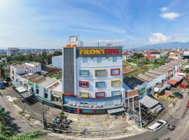 Front One Budget Malang by Azana, hotel v destinaci Malang