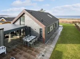 Nice Home In Brenderup Fyn