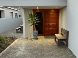 SOMS Langstrand Self Catering, hotel en Langstrand