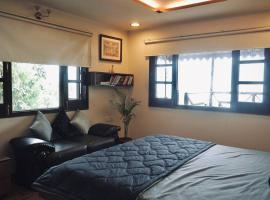 Mayfair Villa 1km from mall road., hotel i Mussoorie