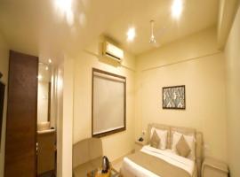 Hotel Pine Tree, hotel de 3 estrelles a Rajkot