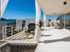 SeaBreeze Villa Buqez, hotell i Drage