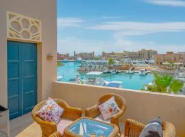 SeaView Penthouse with Roof in Marina El Gouna Egypt (Center)、ハルガダのコテージ