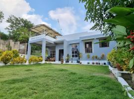 Ricardo Valley Inn、コロンのホテル