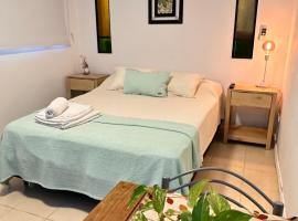 Room Ingá Colón, hotel v destinaci Colón