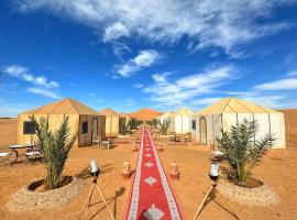 Sahara Desert Camp، فندق في أدورين