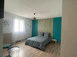 Appartement indépendant en RDC, hotel v destinácii Lannemezan