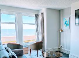 Seahawk Holiday Apartments, beach hotel in Cleveleys