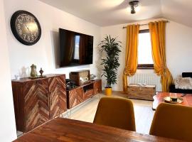 Apartment 6 to 6, apartman u gradu Ghimbav