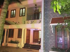 Anjilickal house, Entire private luxury villa，Murinjupuzha的度假屋