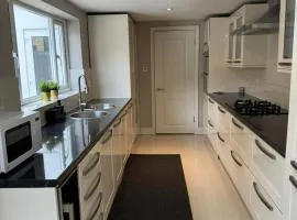 Brentford Guest Rooms