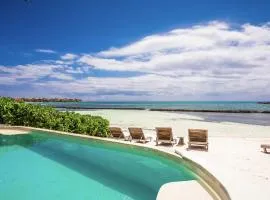 Beautiful Exclusive Casa de Playa with Breakfast Included